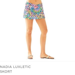 NADIA LUXLETIC SKORT US size Large